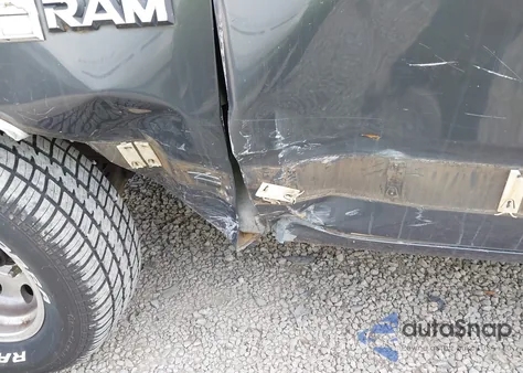 1987 Dodge D-Series D100 z USA, uszkodzony, nr VIN 1B7FD04T4HS490638